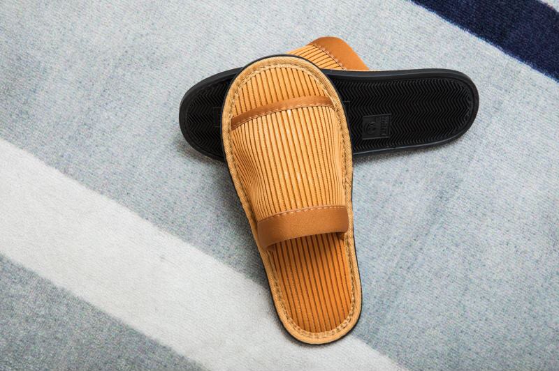 棕色環(huán)保拖鞋 棕色環(huán)保拖鞋